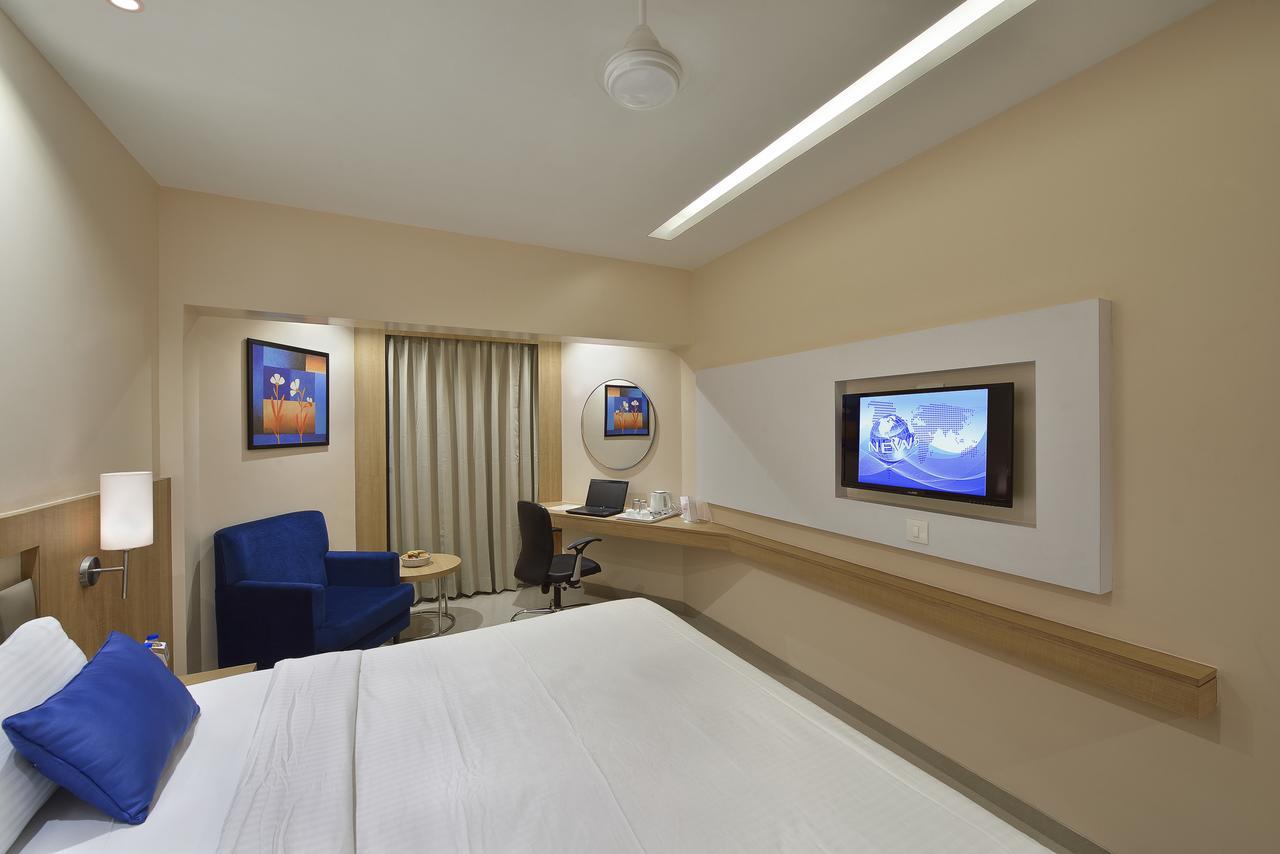 The Eastern Hotel Ankleshwar 外观 照片